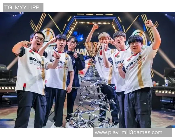 电竞数据最新和平精英实力排行榜揭晓EDG强势领跑TOP10团队表现引关注